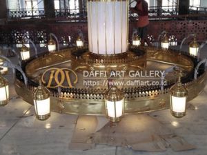 Pengrajin-Jual-Replika-Lampu-Masjid-Nabawi-DAFFI-ART-GALLERY-5