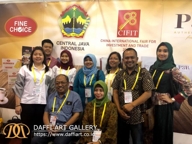 foto-pameran-dalam-negeri-daffi-art-gallery-2
